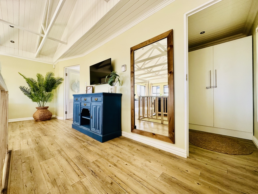 4 Bedroom Property for Sale in Fisherhaven Western Cape